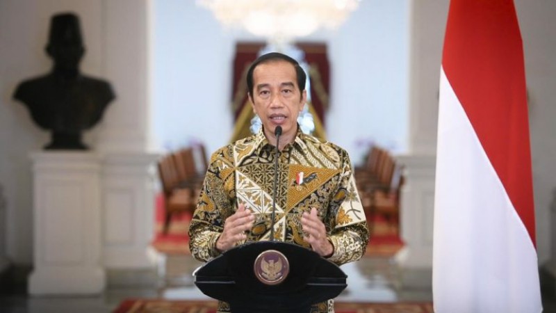 Jokowi: Lindungi Diri dengan Vaksinasi dan Disiplin Protokol Kesehatan