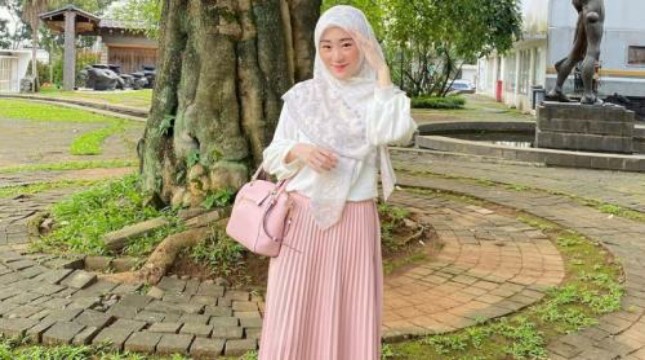 Larissa Chou Asuh Yusuf Anak Semata Wayang di Bandung