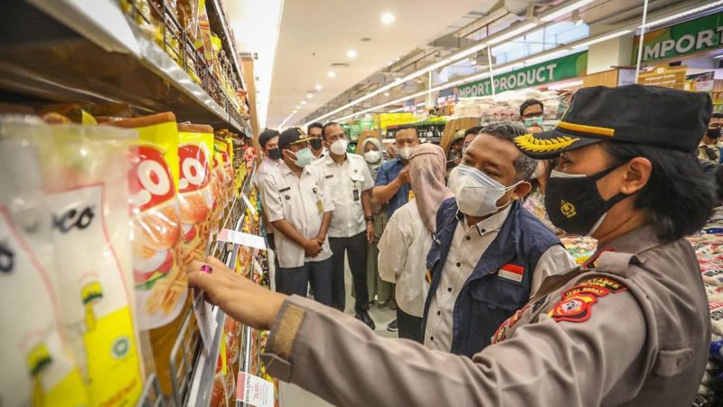 Aman! Stok Minyak Goreng di Kota Bandung Lebih dari 780 Ribu Liter