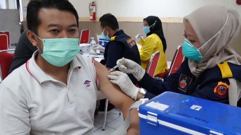 Pos Indonesia Gandeng Polda Jabar Gelar Vaksinasi Booster