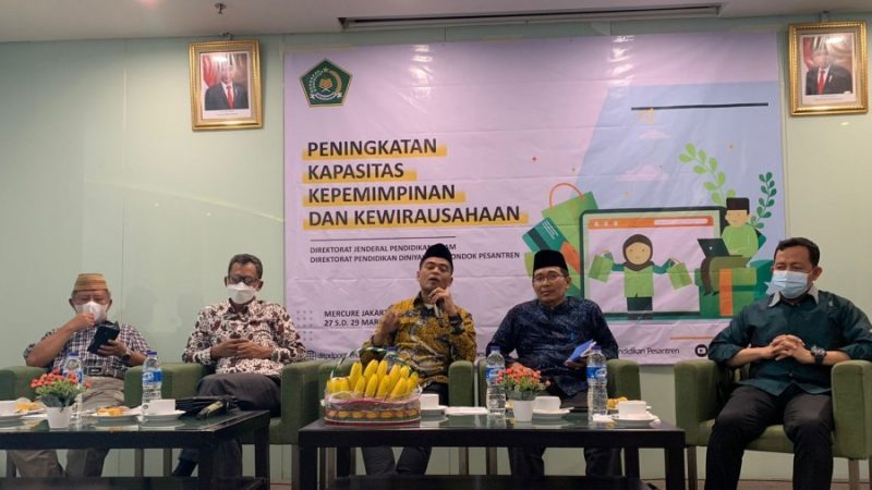 Program Kemandirian Pesantren Ramai Peminat