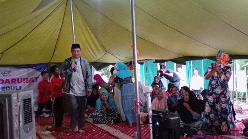 Ustaz Bachtiar Nasir Resmikan Masjid Darurat AQL Peduli