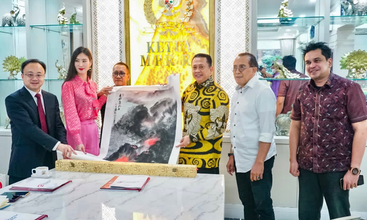 Ketua MPR RI Dorong Pengembangan Energi Baru Terbarukan