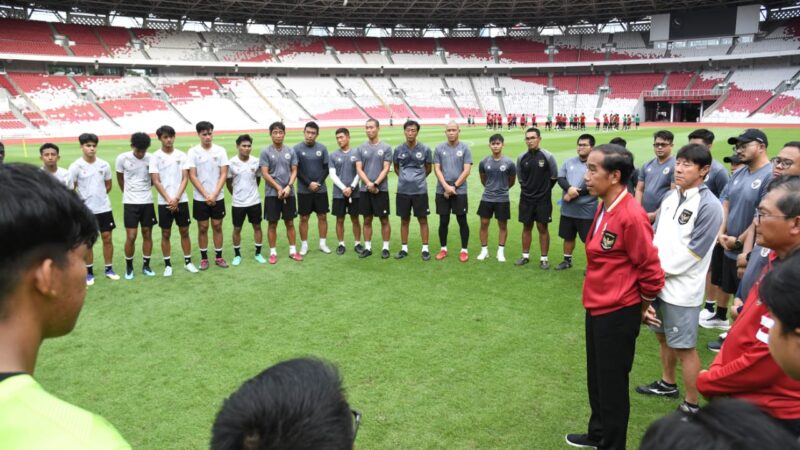 Presiden Temui Pemain Timnas U-20 di Stadion Utama GBK