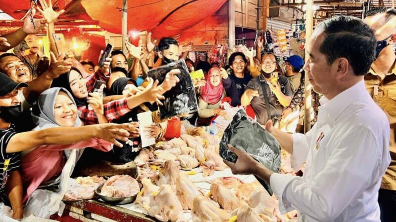 Kunjungi Pasar Natar Lampung, Presiden Tinjau Harga Komoditas Pangan