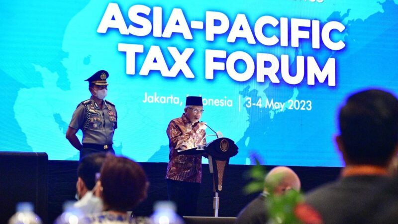 Wapres Ajak Ekonom Rancang Skema Keadilan Ekonomi Melalui Pajak dan Zakat