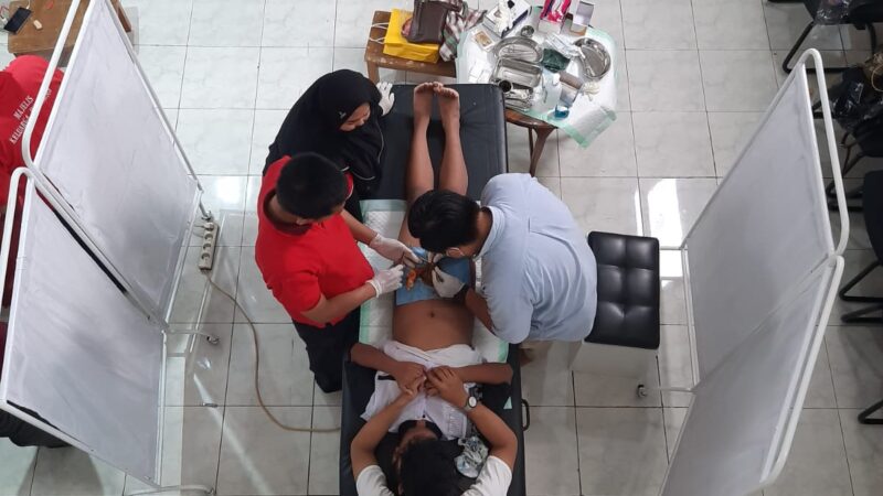 Khitanan Massal MKI Diikuti 32 Peserta