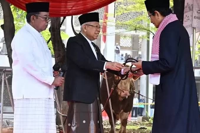 Rayakan Iduladha 1445 H, Wapres Salat Ied dan Berkurban di Masjid Istiqlal