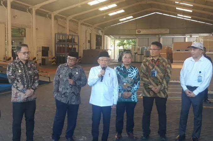 Ditinjau Wapres, Produksi Karpet Mobil-Mobil Ternama Dunia Ternyata di Pasuruan