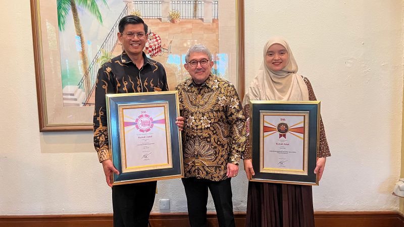 Tahun 2024, Rumah Zakat Dapatkan Dua Penghargaan Indonesia Original Brand