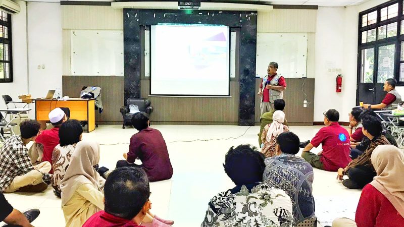 Relawan Mahasiswa IPB dan ARM HA-IPB Gelar Pelatihan Kebencanaan
