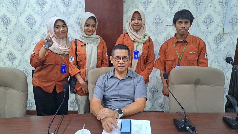 Siswa SMKN 4 PKL Jurnalistik Ke Bapemperda DPRD Kota Bekasi