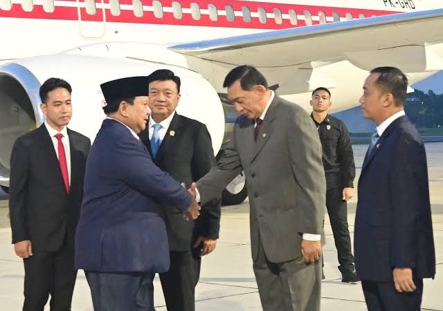 Usai Lawatan ke Enam Negara, Presiden Prabowo Tiba di Tanah Air
