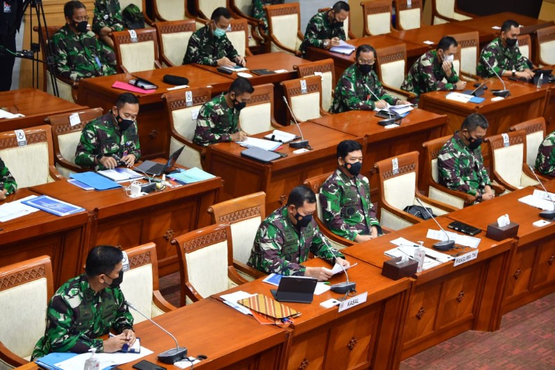 DPR Lanjutkan Pembahasan Revisi UU TNI di Hotel, Digelar Tertutup