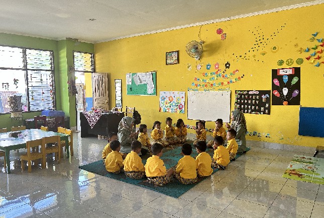 Penguatan Kompetensi Guru melalui Peningkatan Kualifikasi S-1/D-4