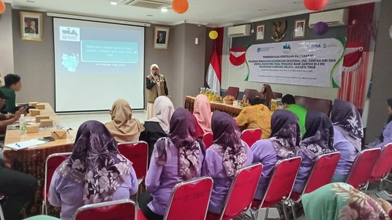 UIA Selenggarakan Pengabdian kepada Masyarakat di Kelurahan Kampung Melayu Jakarta Timur