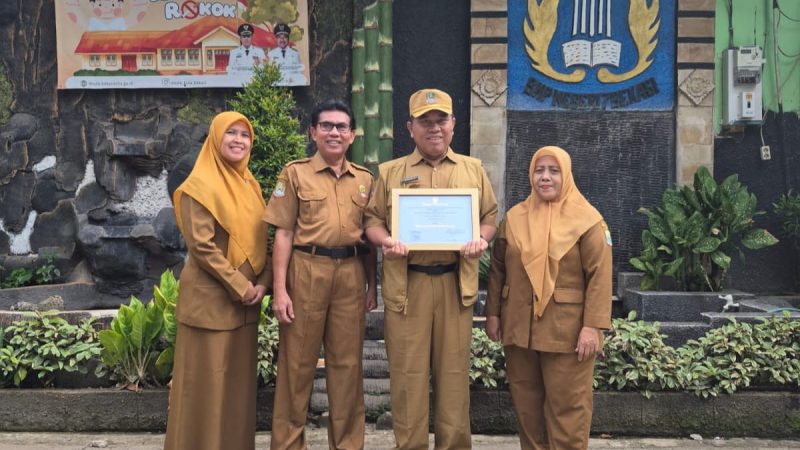 SMPN 7 Kota Bekasi Raih Penghargaan Adiwiyata Nasional 2025