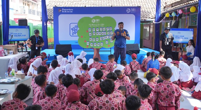 BRI Peduli Hadirkan Kegiatan Edukatif untuk Perkuat Karakter dan Wawasan Siswa Sekolah Dasar