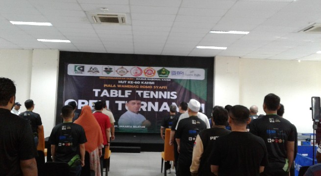 Turnamen Tenis Meja Akrabkan Semua Pihak