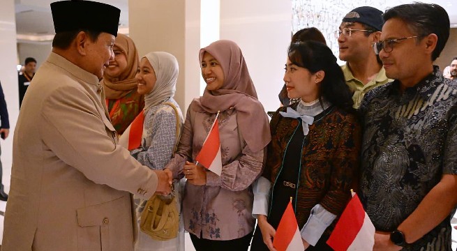 Mahasiwa dan Diaspora Sambut Kehadiran Prabowo di India