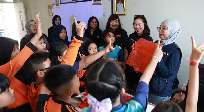 Karyawan Perbankan Swasta Ini Jadi Relawan CSR
